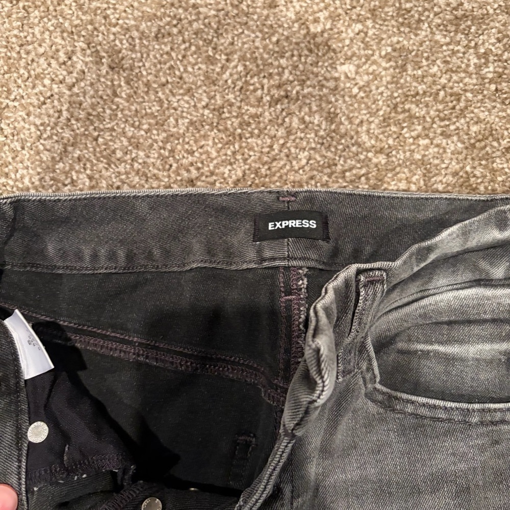 Express Skinny Mid Rise Jeans - Picture 3 of 4